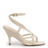 Sandália Off White Tiras